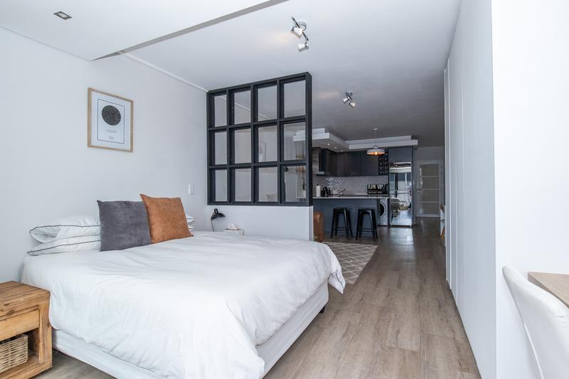 To Let 1 Bedroom Property for Rent in Plumstead Western Cape